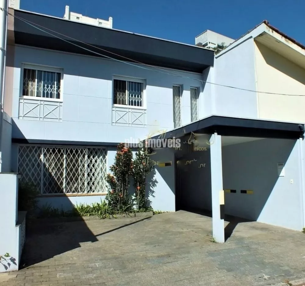 Casa de Vila à venda com 3 quartos, 175m² - Foto 2