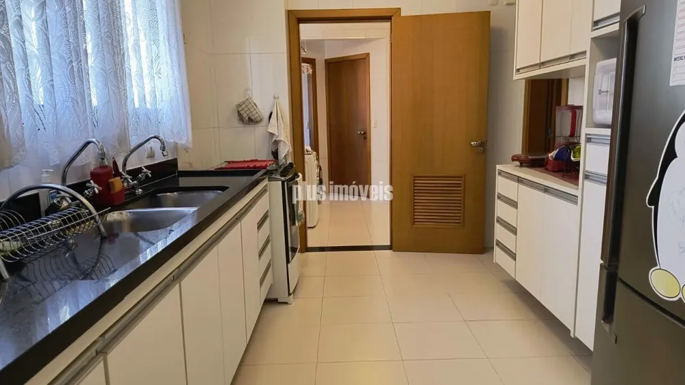 Apartamento, 4 quartos, 208 m² - Foto 2