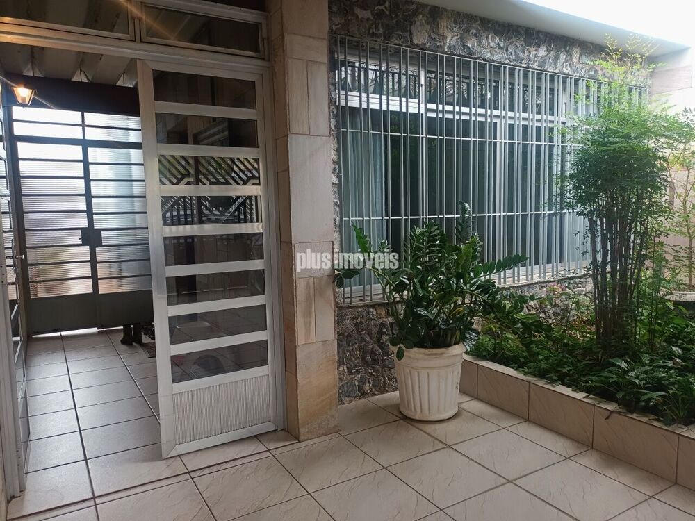 Casa, 4 quartos, 209 m² - Foto 2
