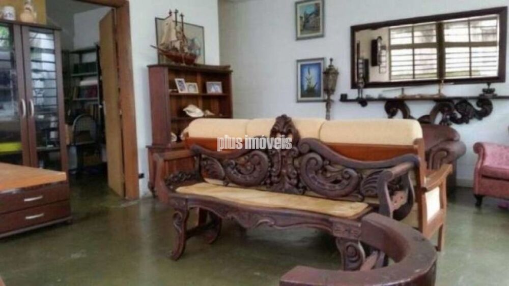 Casa, 4 quartos, 270 m² - Foto 1