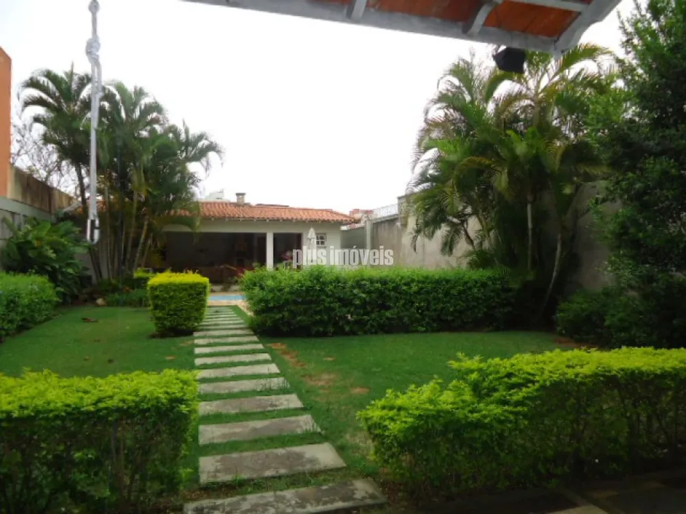Casa, 3 quartos, 250 m² - Foto 4