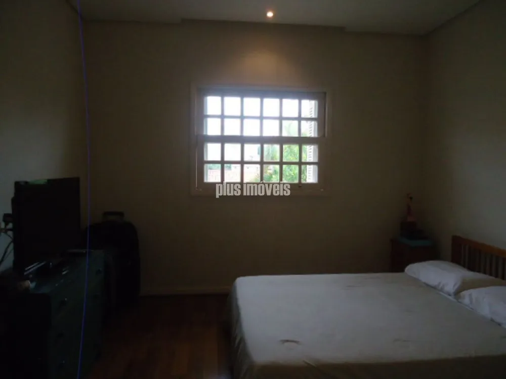 Casa, 3 quartos, 250 m² - Foto 14