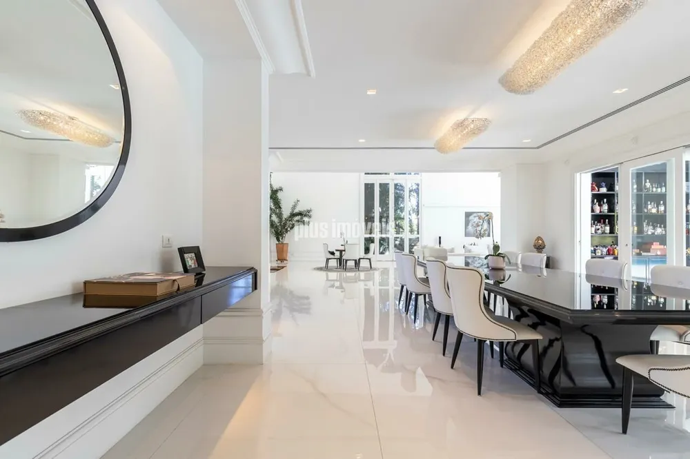 Casa, 4 quartos, 1050 m² - Foto 2