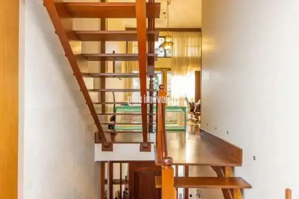 Casa, 5 quartos, 353 m² - Foto 2