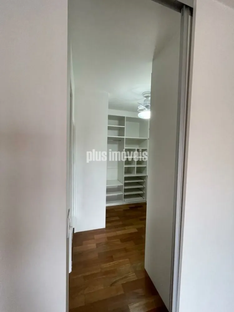 Apartamento, 3 quartos, 234 m² - Foto 2