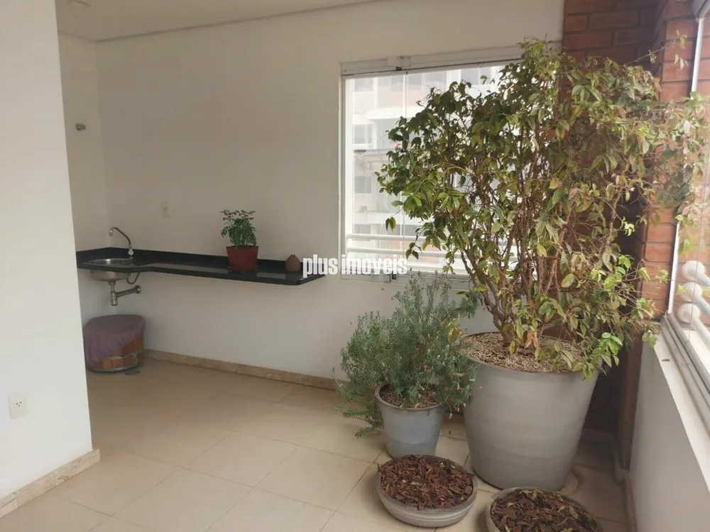 Apartamento, 3 quartos, 158 m² - Foto 2