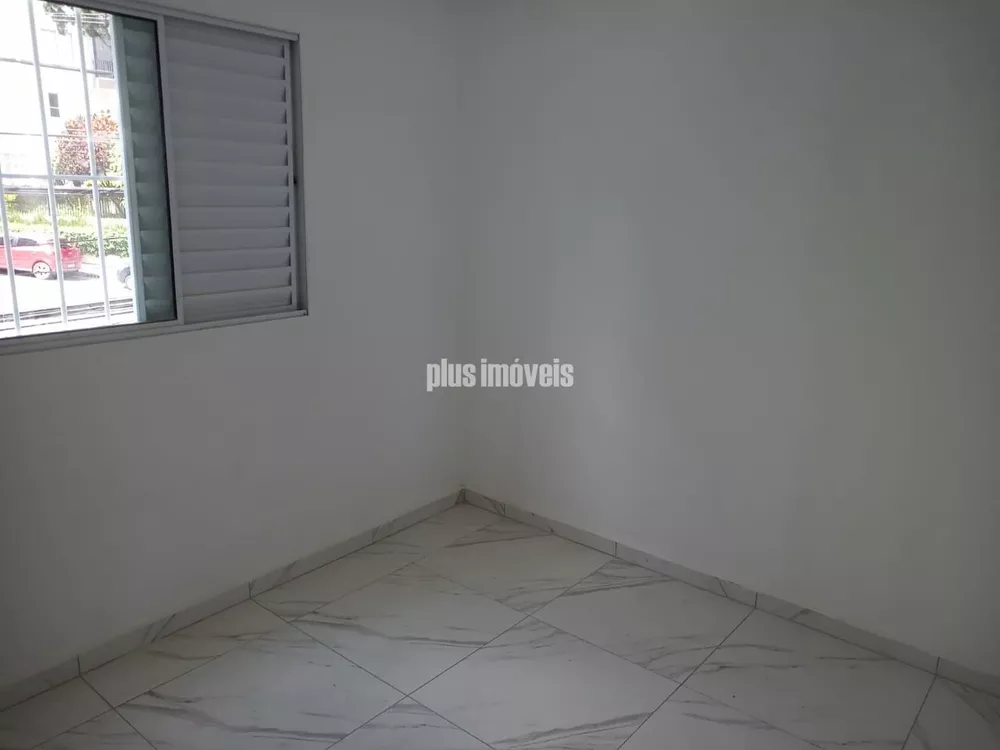 Apartamento à venda com 2 quartos, 950m² - Foto 3