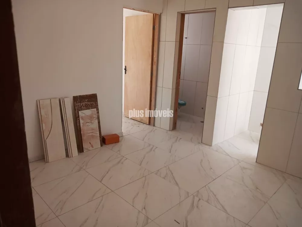 Apartamento à venda com 2 quartos, 950m² - Foto 1