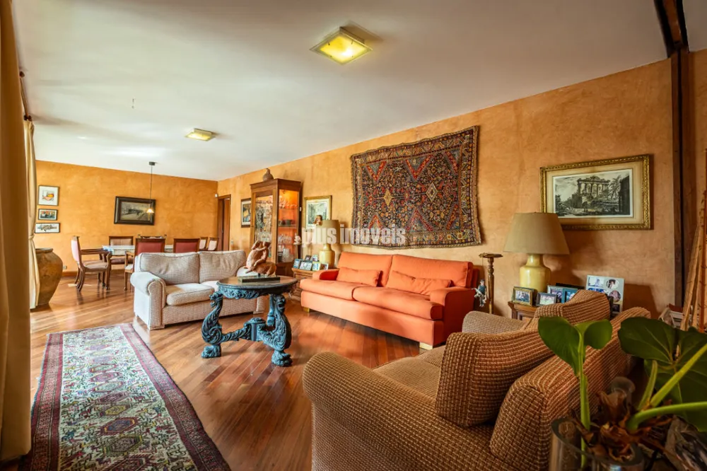 Casa, 4 quartos, 705 m² - Foto 1