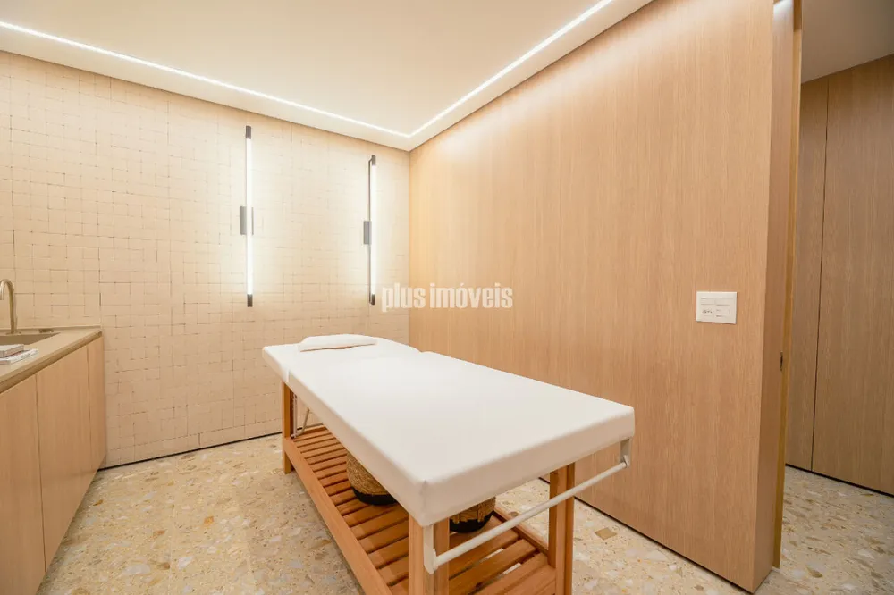 Apartamento, 3 quartos, 240 m² - Foto 2