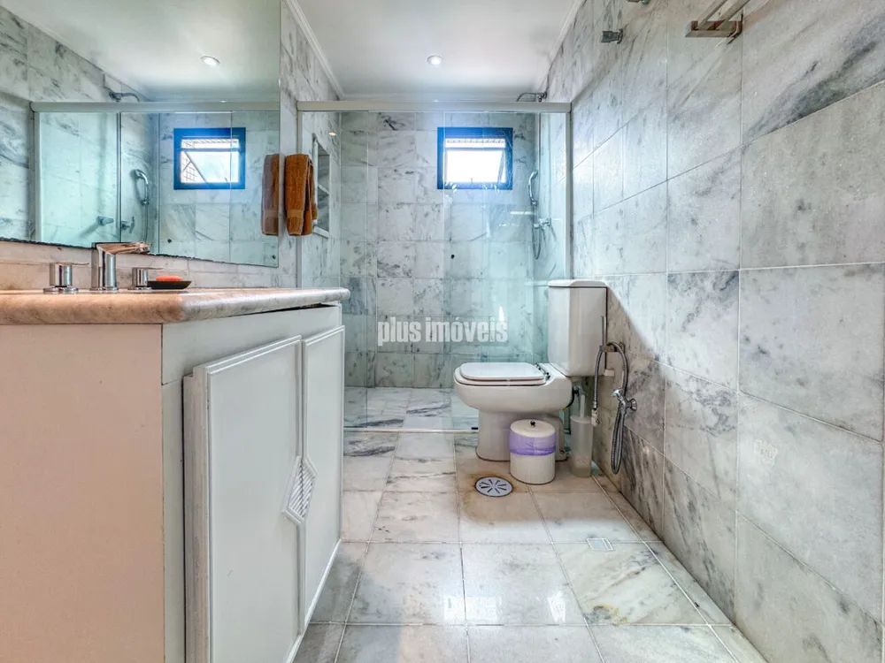 Apartamento, 3 quartos, 236 m² - Foto 3