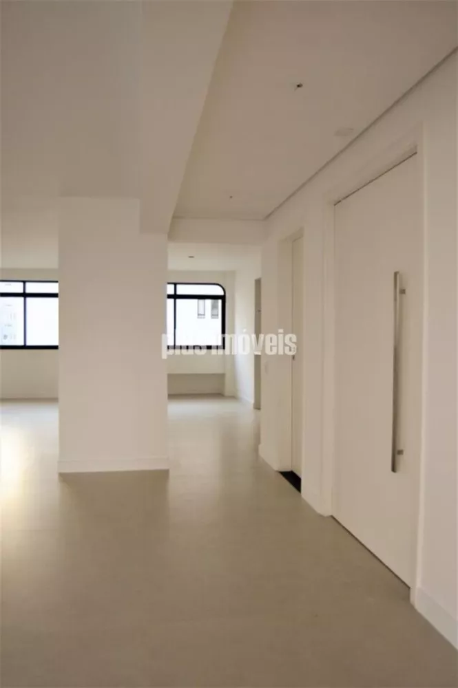 Apartamento à venda com 4 quartos, 270m² - Foto 4