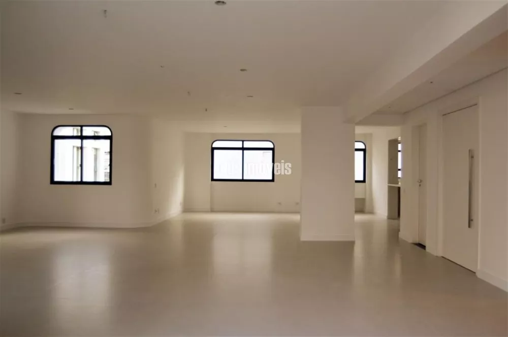 Apartamento à venda com 4 quartos, 270m² - Foto 2