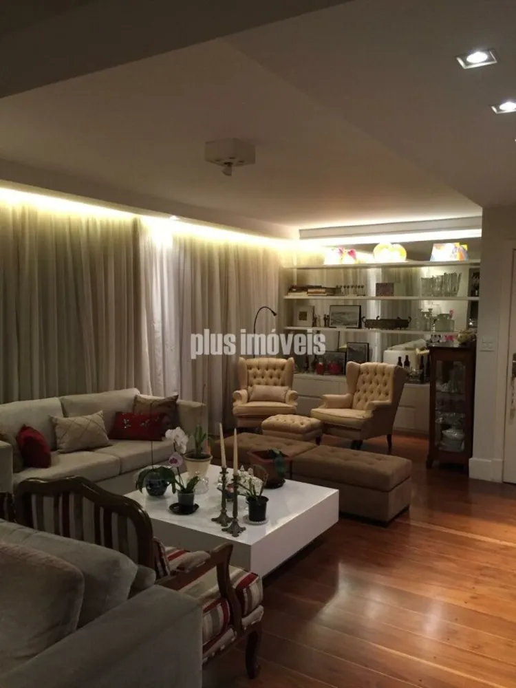 Apartamento, 3 quartos, 170 m² - Foto 1