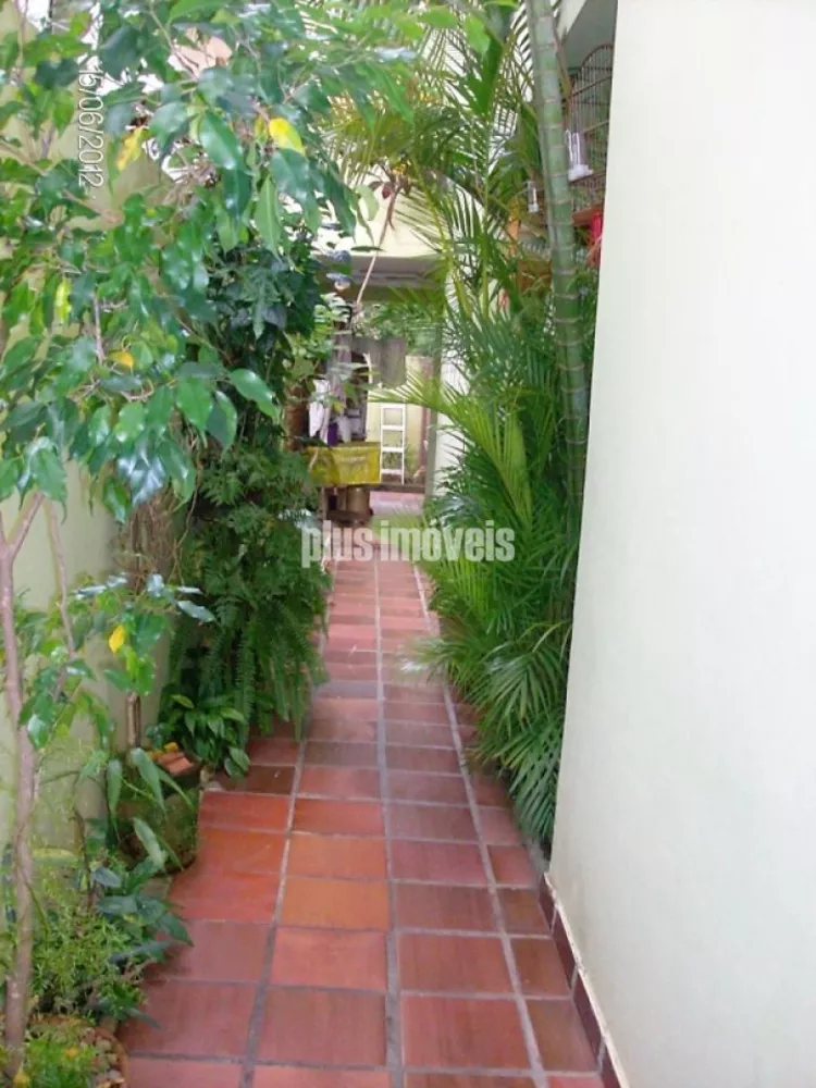 Casa, 4 quartos, 230 m² - Foto 1