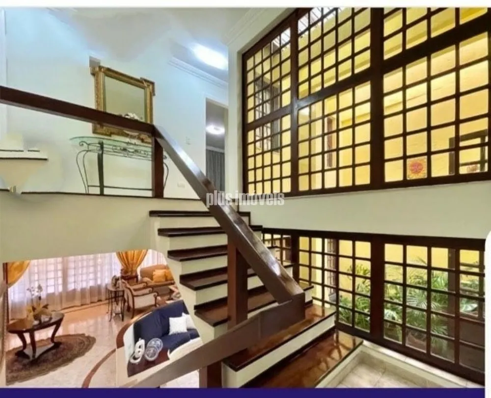 Casa, 4 quartos, 269 m² - Foto 1