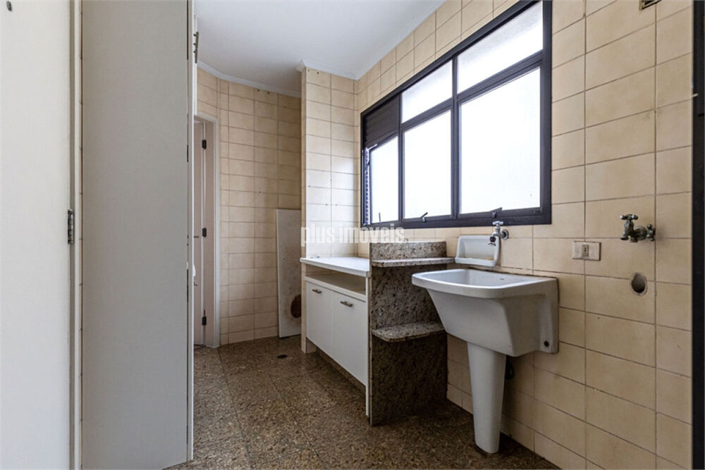 Apartamento, 3 quartos, 152 m² - Foto 2