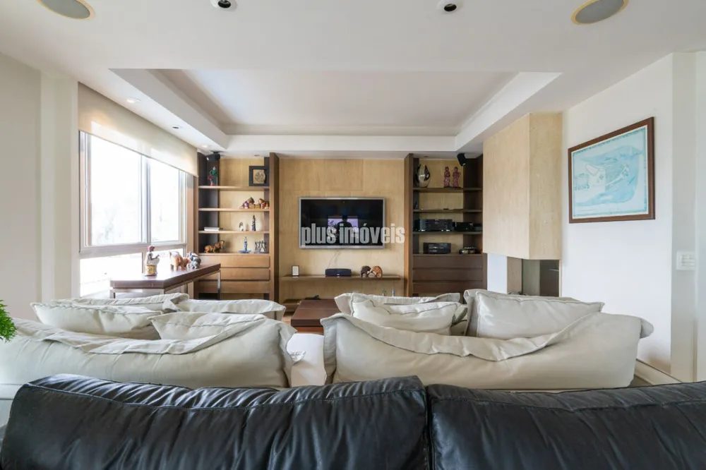 Apartamento, 3 quartos, 260 m² - Foto 1