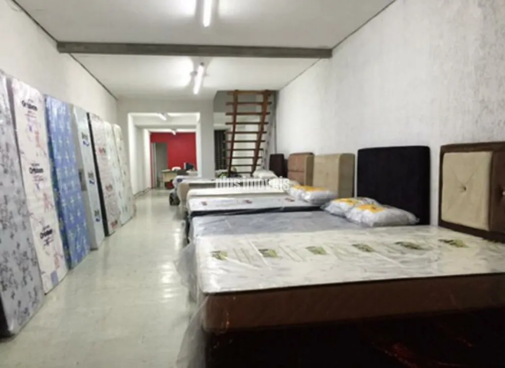 Loja-Salão, 240 m² - Foto 1