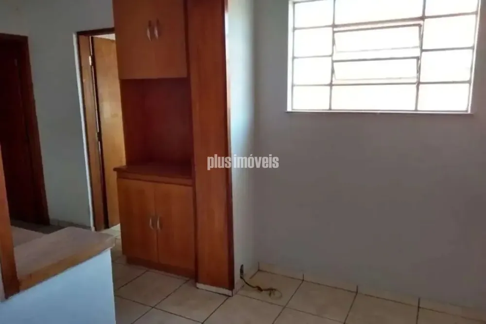 Casa, 3 quartos, 200 m² - Foto 2