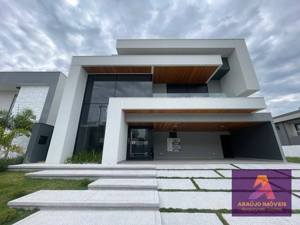 Casa, 4 quartos, 440 m² - Foto 1