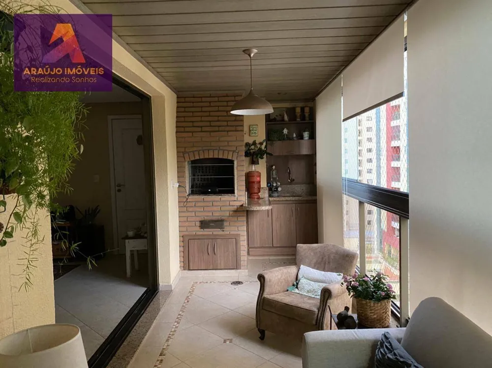 Apartamento, 3 quartos, 150 m² - Foto 1