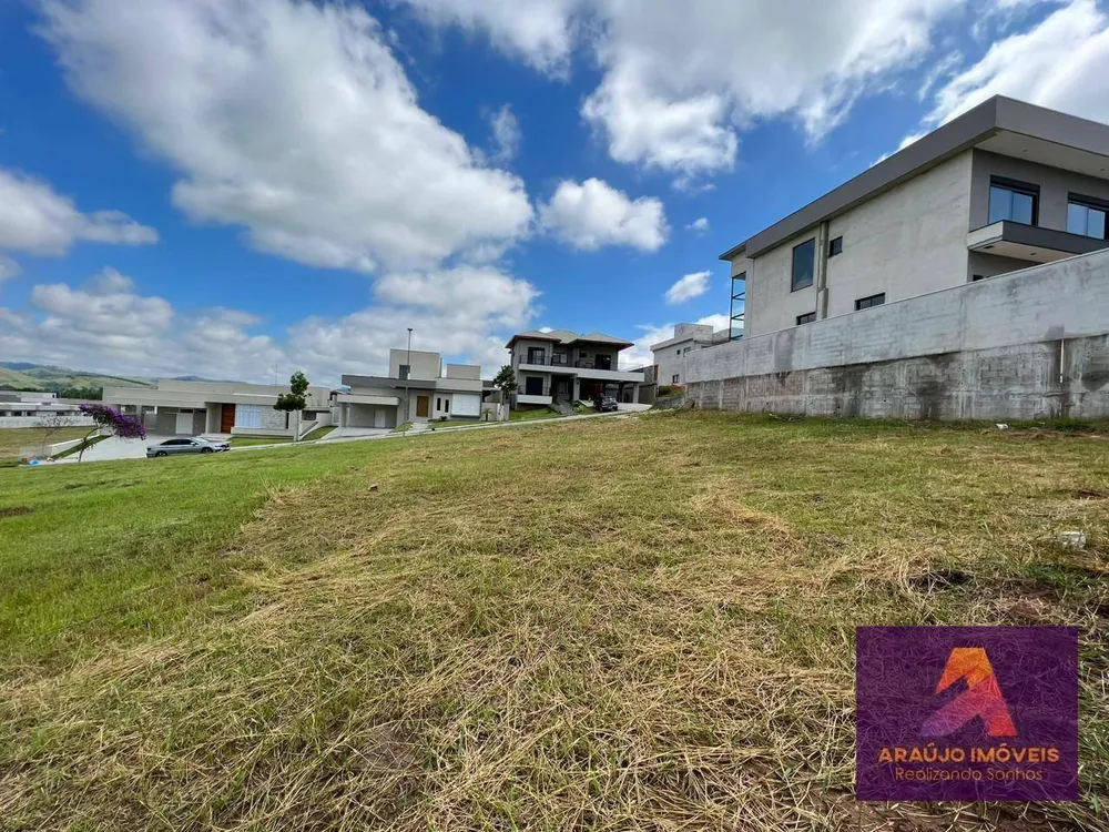 Loteamento e Condomínio, 600 m² - Foto 1