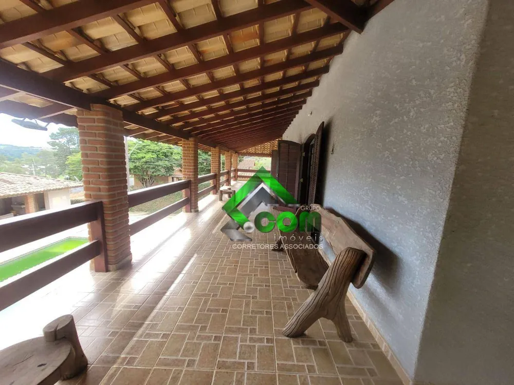 Chácara, 4 quartos, 2384 m² - Foto 2