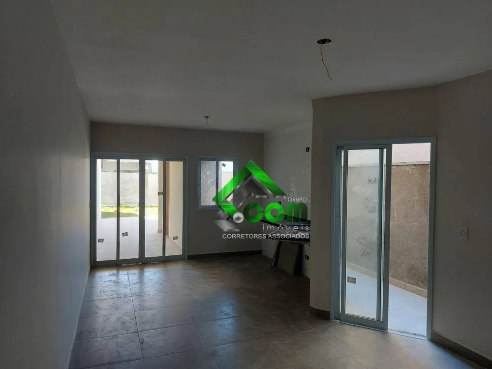 Casa, 3 quartos, 131 m² - Foto 1