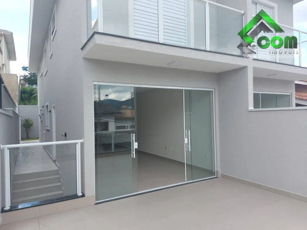 Casa, 4 quartos, 133 m² - Foto 1