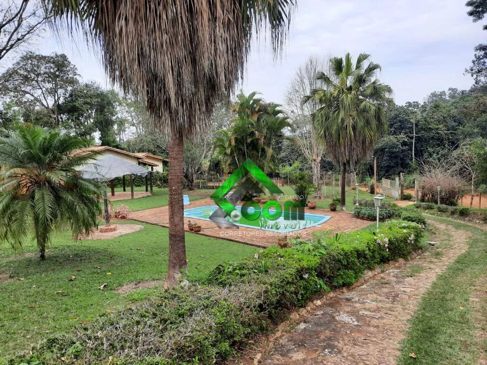 Chácara, 3 quartos, 4130 m² - Foto 1