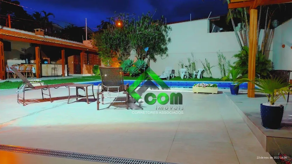 Casa, 3 quartos, 270 m² - Foto 2