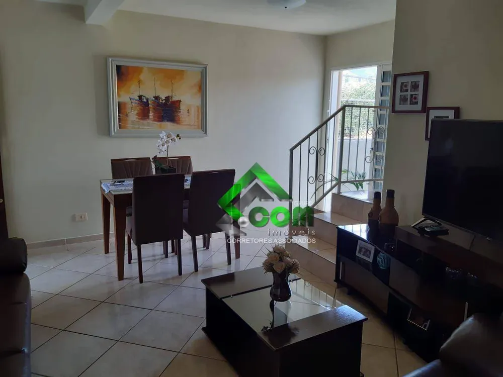 Casa, 3 quartos, 256 m² - Foto 4
