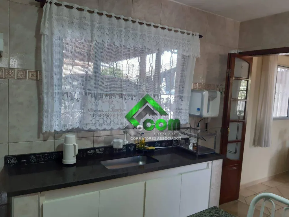 Casa, 3 quartos, 256 m² - Foto 3
