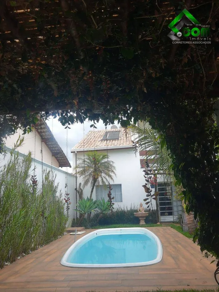 Casa, 3 quartos, 99 m² - Foto 1