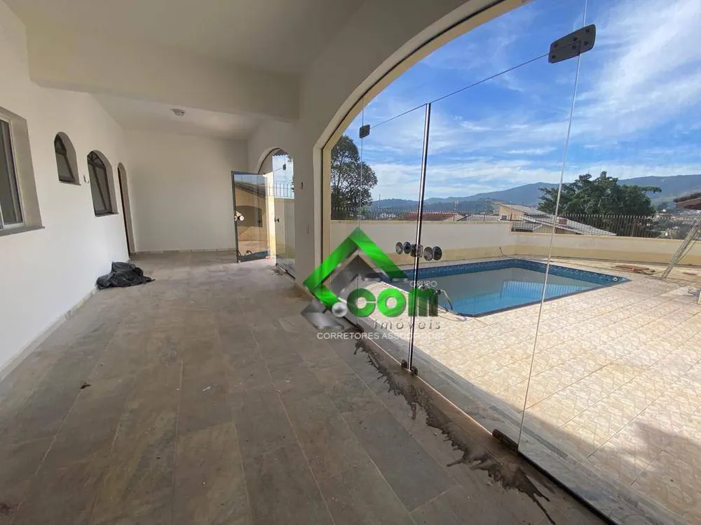 Casa, 4 quartos, 360 m² - Foto 2