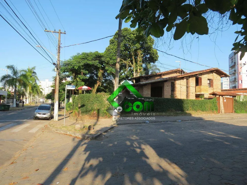 Casa, 3 quartos, 176 m² - Foto 1