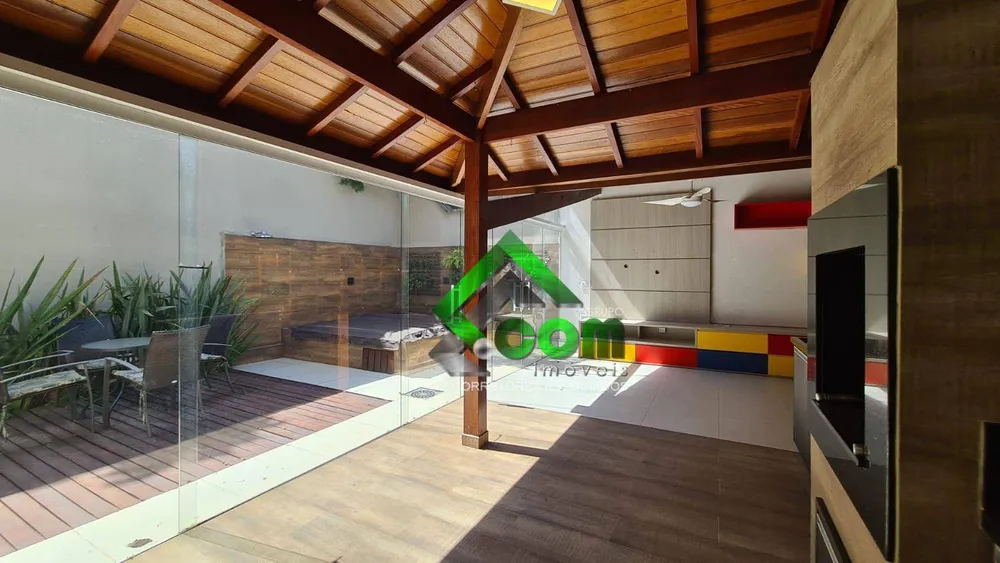 Casa, 3 quartos, 130 m² - Foto 2