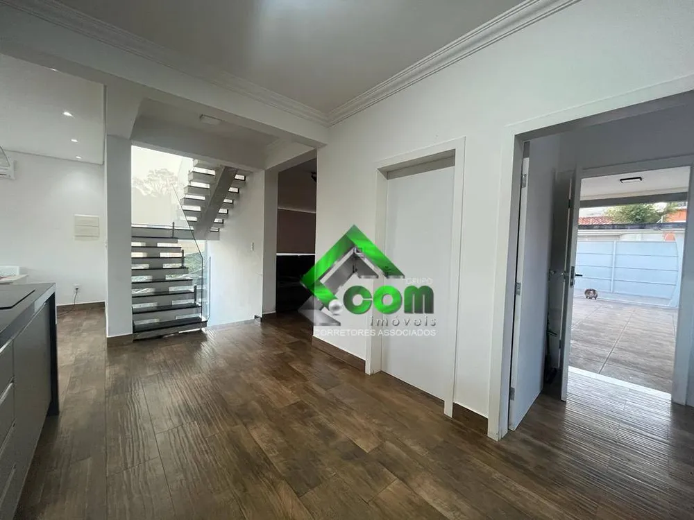 Casa, 3 quartos, 262 m² - Foto 4
