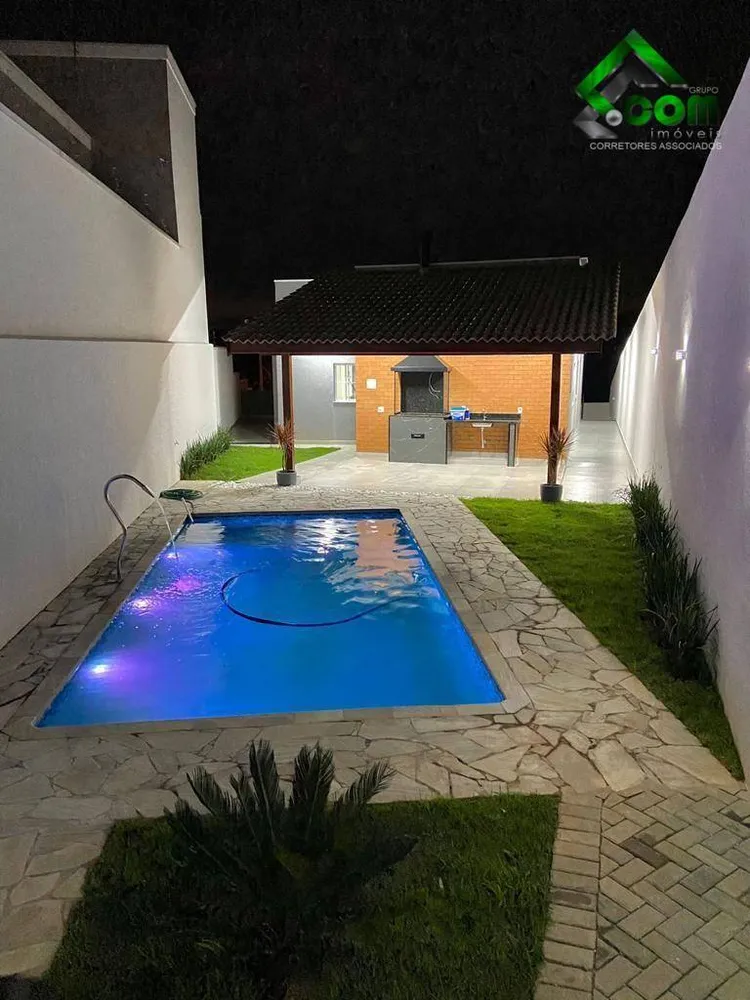 Casa, 3 quartos, 160 m² - Foto 2