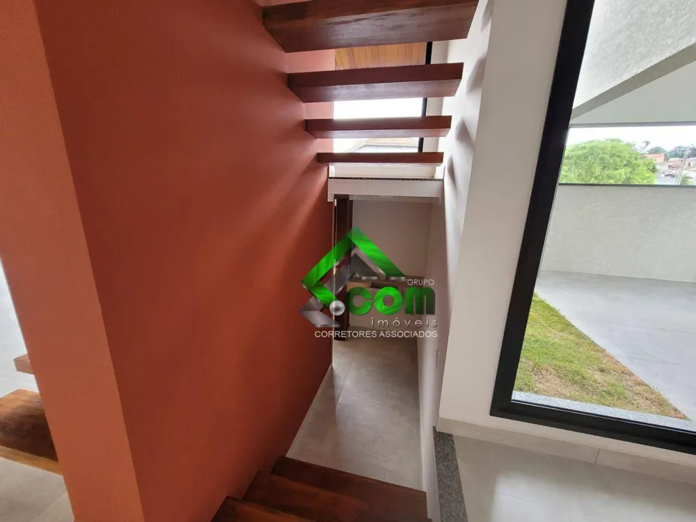Casa, 3 quartos, 219 m² - Foto 2