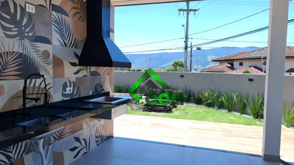 Casa, 3 quartos, 216 m² - Foto 2