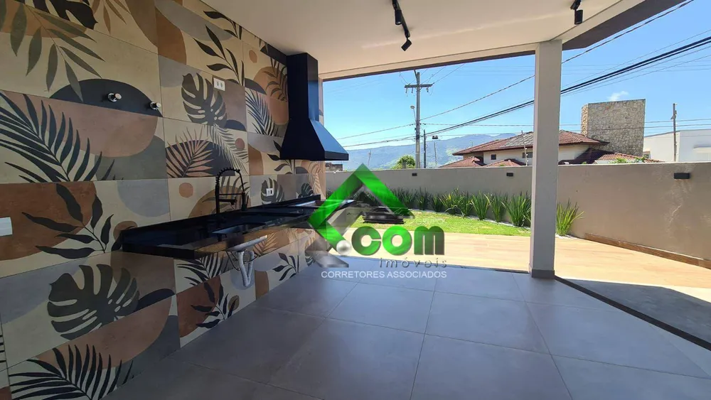 Casa, 3 quartos, 216 m² - Foto 4