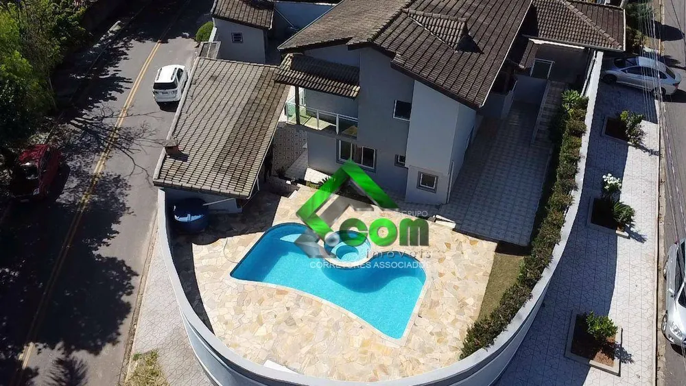 Casa, 4 quartos, 320 m² - Foto 4