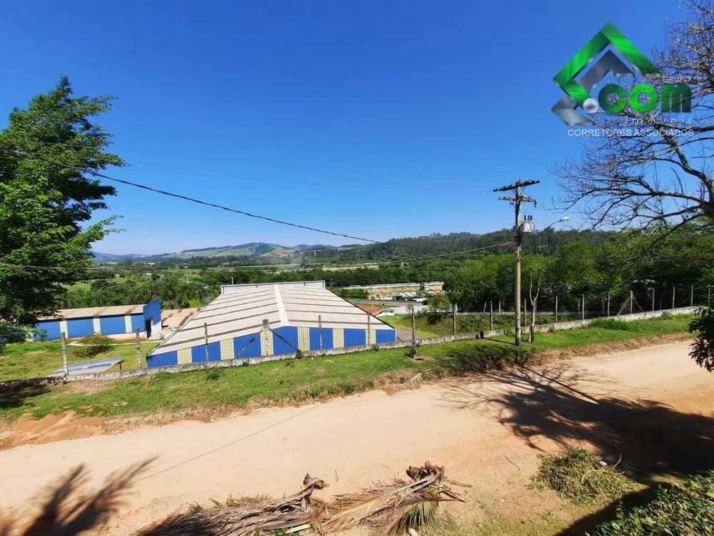 Chácara, 4 quartos, 2400 m² - Foto 4