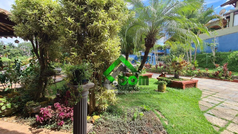 Casa, 3 quartos, 240 m² - Foto 1