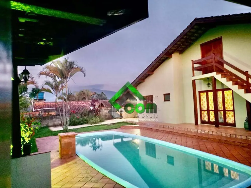 Casa, 3 quartos, 280 m² - Foto 2