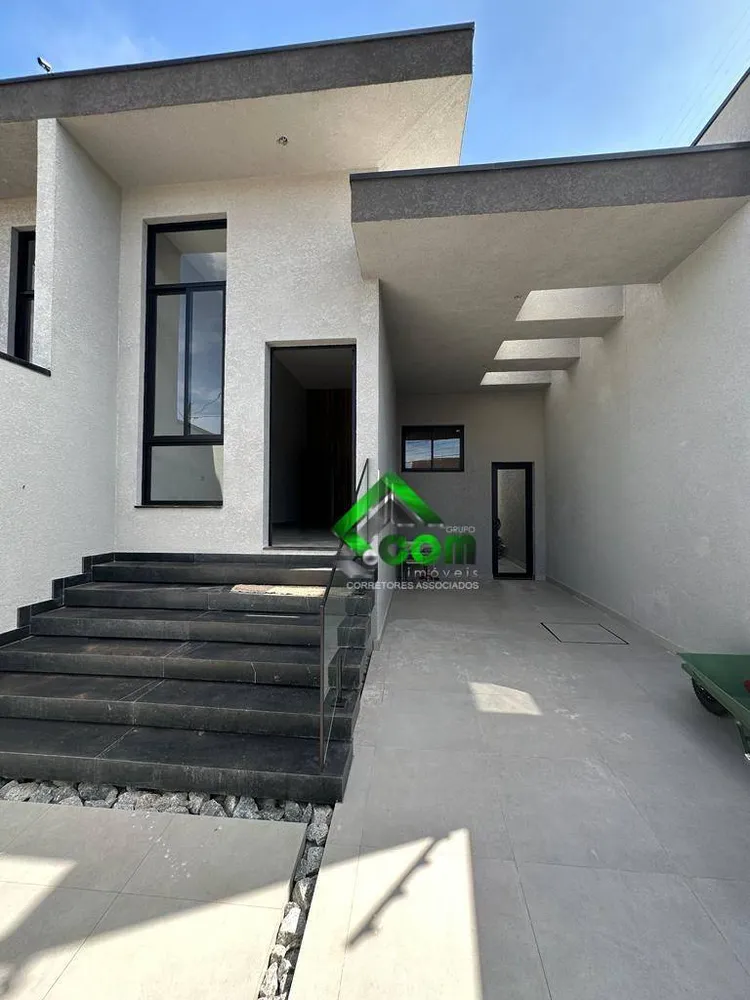 Casa, 3 quartos, 137 m² - Foto 2
