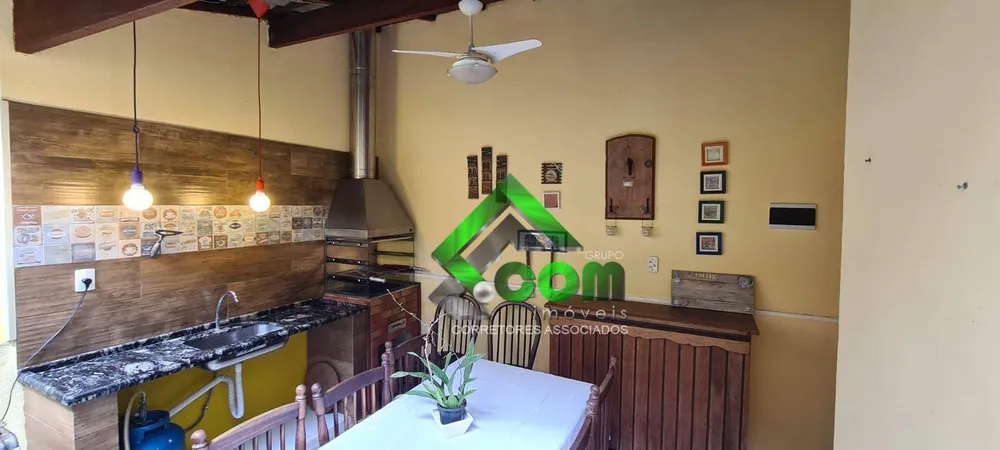 Casa, 3 quartos, 178 m² - Foto 1