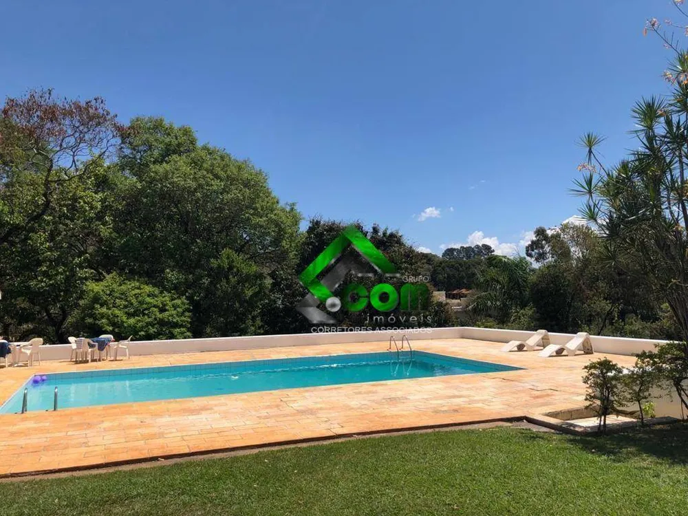 Chácara, 4 quartos, 2340 m² - Foto 2